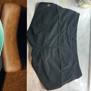 Lululemon Black Speed Up 2.5